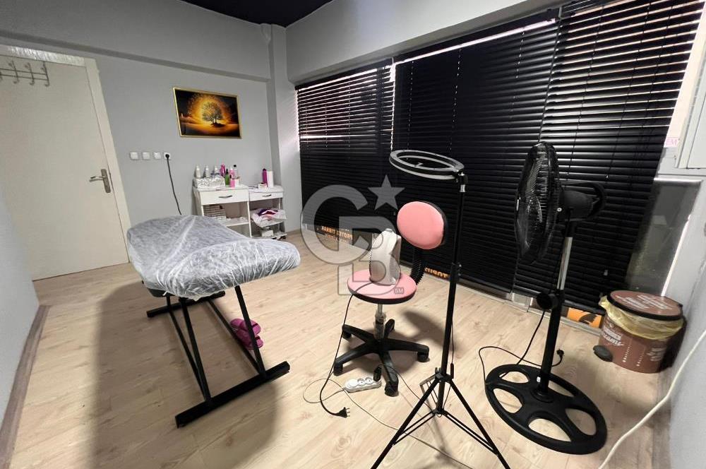 AŞIKPAŞA CADDE ÜZERİ KÖŞE YAPILI  2 CEPHELİ 106M2 DÜKKAN