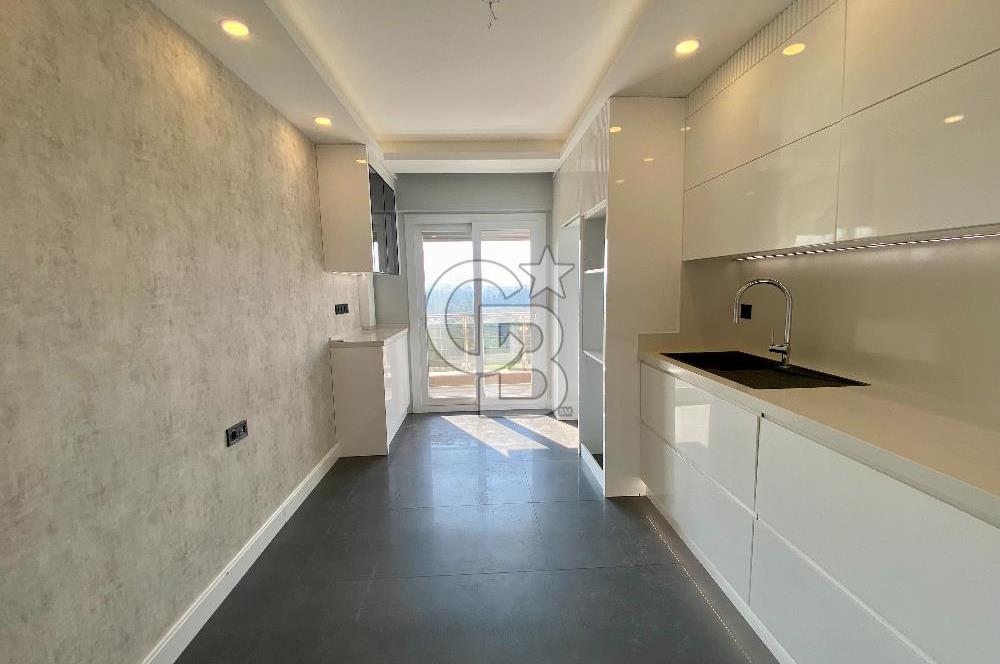 KARYA SİTESİ'NDE KOMPLE TADİLATLI SATILIK FERAH, LÜKS 3+1 DAİRE