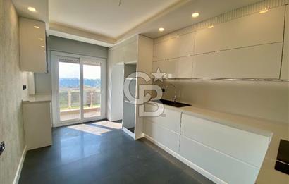 KARYA SİTESİ'NDE KOMPLE TADİLATLI SATILIK FERAH, LÜKS 3+1 DAİRE