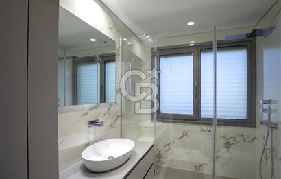 ÇEKMEKÖY MAYAVERA SİTESİNDE SATILIK TRİPLEKS VİLLA