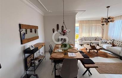  BASIN SİTESİ'NDE YENİLENMİŞ, DENİZ MANZARALI LÜKS DAİRE