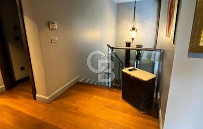 ÇEKMEKÖY MAYAVERA SİTESİNDE SATILIK TRİPLEKS VİLLA