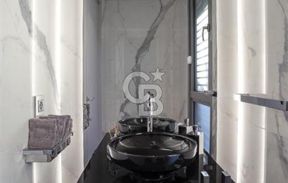 ÇEKMEKÖY MAYAVERA SİTESİNDE SATILIK TRİPLEKS VİLLA