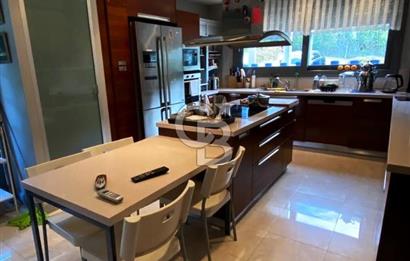 ÇEKMEKÖY MAYAVERA SİTESİNDE SATILIK TRİPLEKS VİLLA