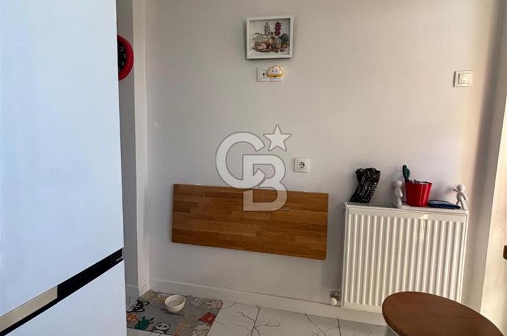  BASIN SİTESİ'NDE YENİLENMİŞ, DENİZ MANZARALI LÜKS DAİRE