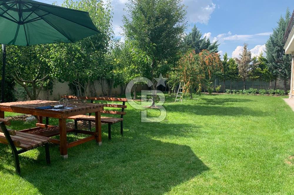 GÖLBAŞINDA SİTE İÇİ ÇELİK KONSTRÜKSİYON SATILIK 5+1 VİLLA