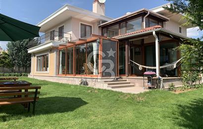 GÖLBAŞINDA SİTE İÇİ ÇELİK KONSTRÜKSİYON SATILIK 5+1 VİLLA