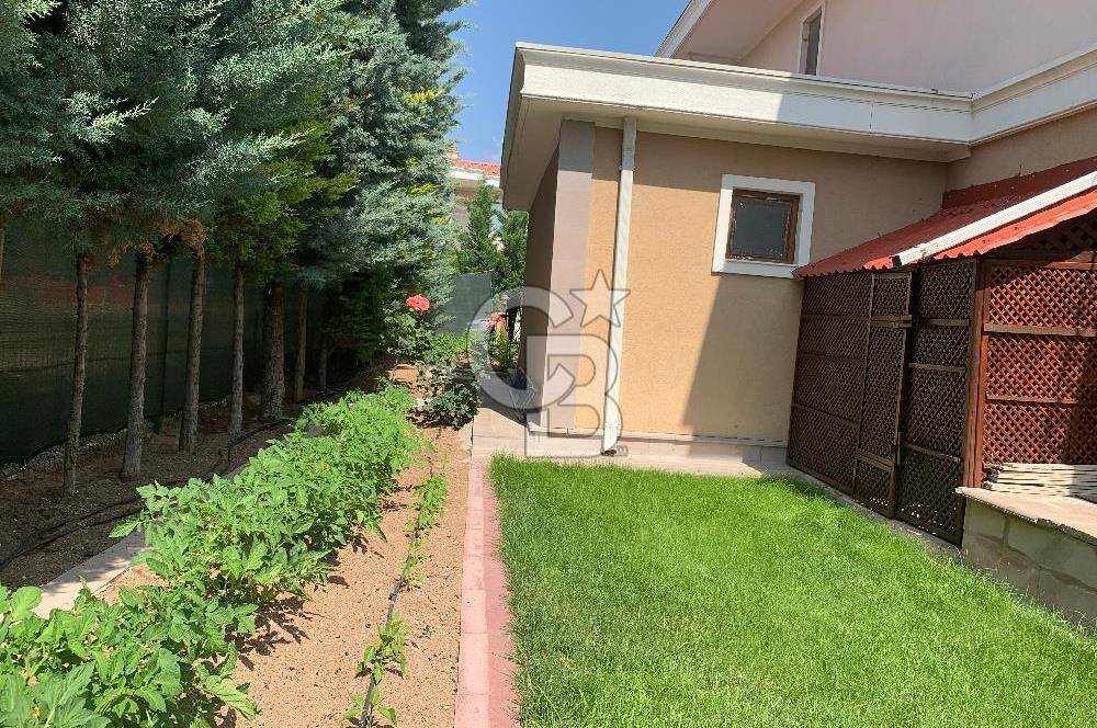 GÖLBAŞINDA SİTE İÇİ ÇELİK KONSTRÜKSİYON SATILIK 5+1 VİLLA