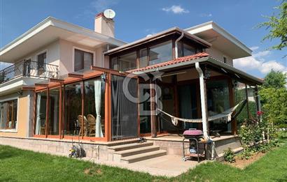 GÖLBAŞINDA SİTE İÇİ ÇELİK KONSTRÜKSİYON SATILIK 5+1 VİLLA