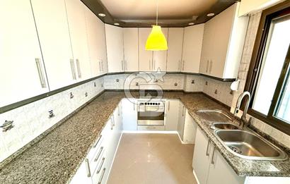 İzmir karsiyaka bostanli merkez 3+1  140m2 kiralik daire