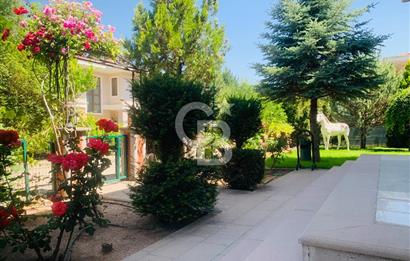 GÖLBAŞINDA SİTE İÇİ ÇELİK KONSTRÜKSİYON SATILIK 5+1 VİLLA