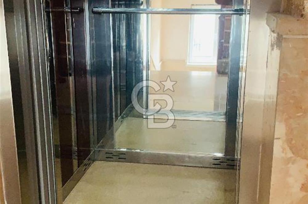 ALTINDAĞ KARAPÜRÇEKTE İKİ PARK ARASI ASANSÖRLÜ SATILIK 3+1 DAİRE