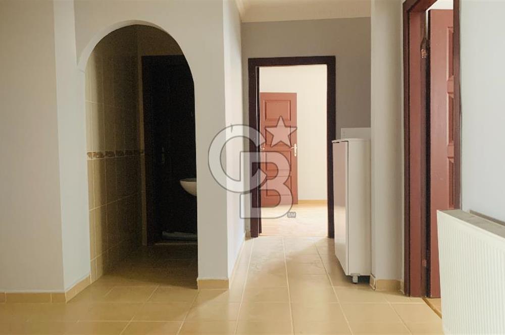 ALTINDAĞ KARAPÜRÇEKTE İKİ PARK ARASI ASANSÖRLÜ SATILIK 3+1 DAİRE