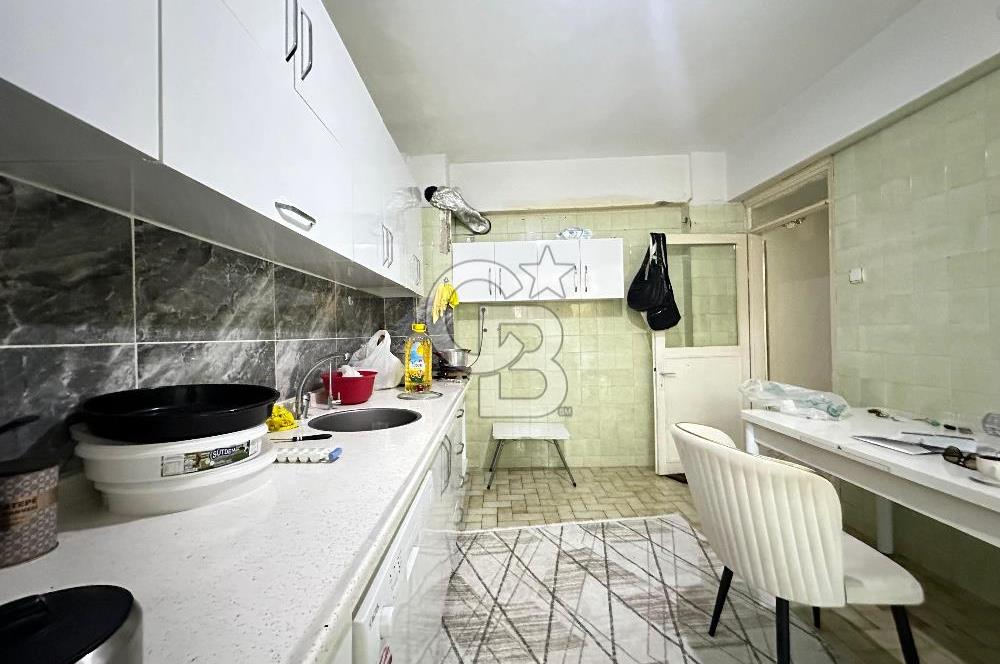 Buca Hürriyet Mahallesi Satılık 3+1 Merkezi Daire