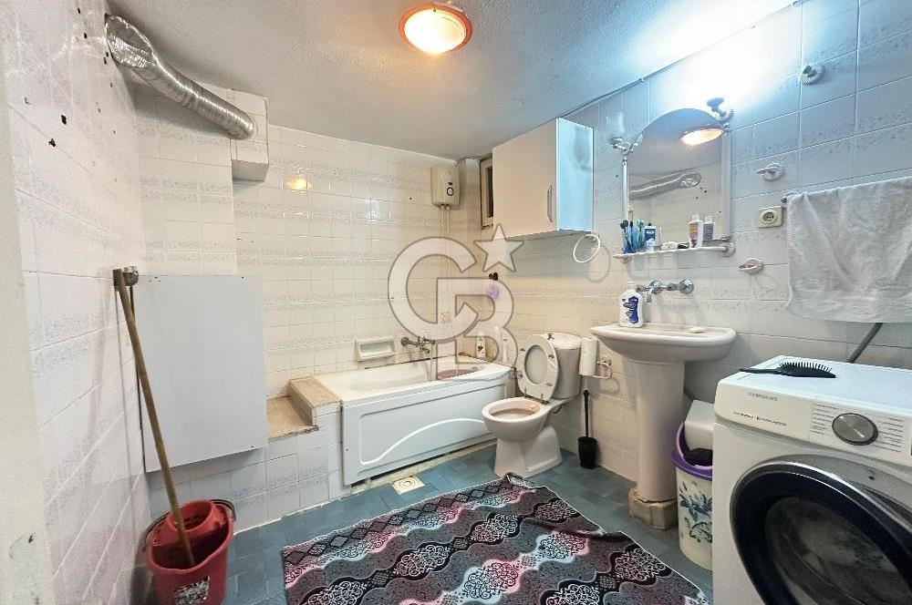 Buca Hürriyet Mahallesi Satılık 3+1 Merkezi Daire