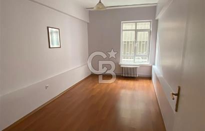 GAZiOSMANPAŞA HİRFANLI SOKAK'ta 4+1 SATILIK DAİRE