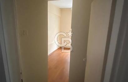GAZiOSMANPAŞA HİRFANLI SOKAK'ta 4+1 SATILIK DAİRE