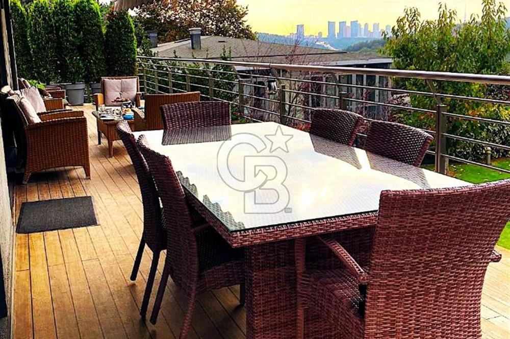 ÇEKMEKÖY MAYAVERA SİTESİNDE SATILIK TRİPLEKS VİLLA