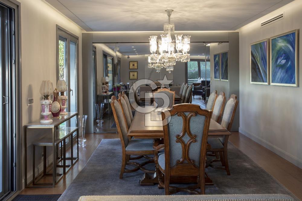 ÇEKMEKÖY MAYAVERA SİTESİNDE SATILIK TRİPLEKS VİLLA