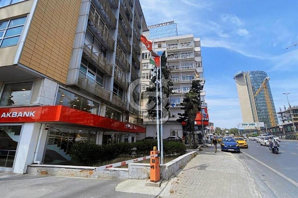 MÜKEMMEL KONUMDA, ÖN CEPHE, 125 M2