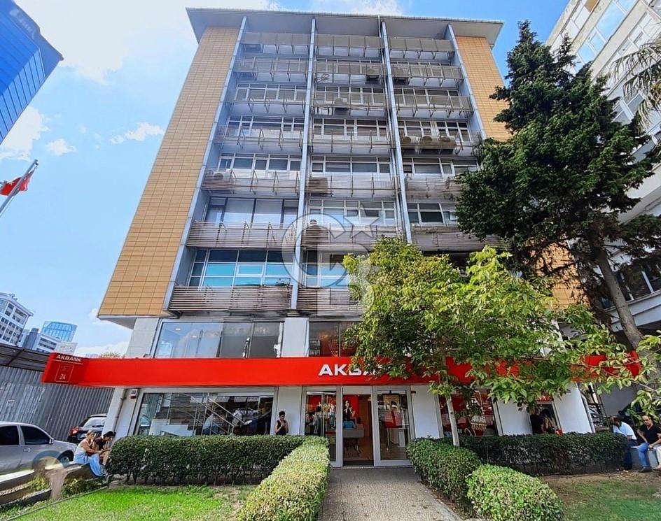 MÜKEMMEL KONUMDA, ÖN CEPHE, 125 M2