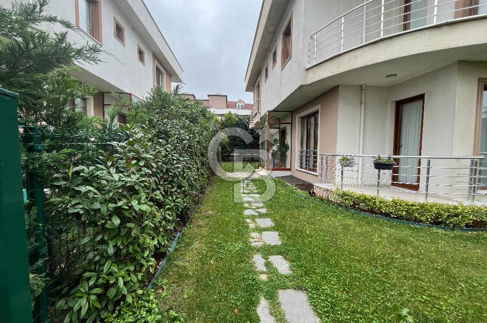 BEYLİKDÜZÜ SİTE İÇİ YABANCI SATIŞA UYGUN SATILIK VİLLA