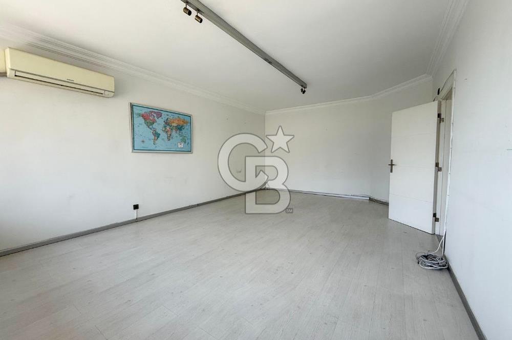 MÜKEMMEL KONUMDA, ÖN CEPHE, 125 M2