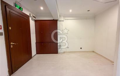 MÜKEMMEL KONUMDA, ÖN CEPHE, 125 M2