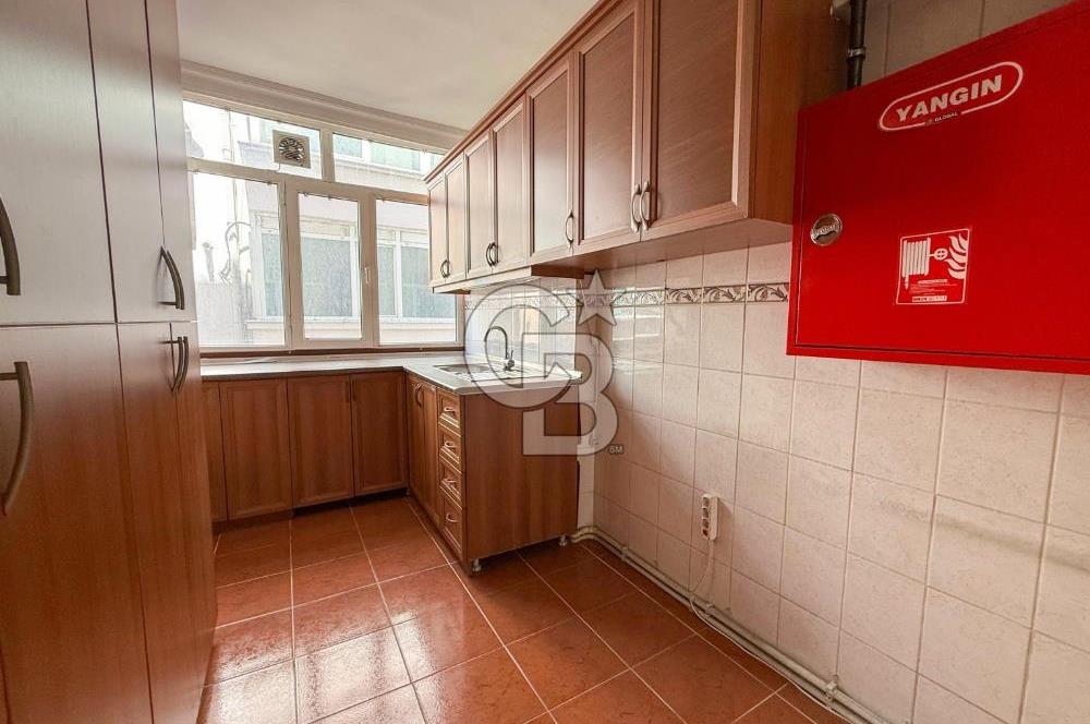 MÜKEMMEL KONUMDA, ÖN CEPHE, 125 M2