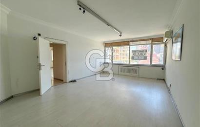 MÜKEMMEL KONUMDA, ÖN CEPHE, 125 M2