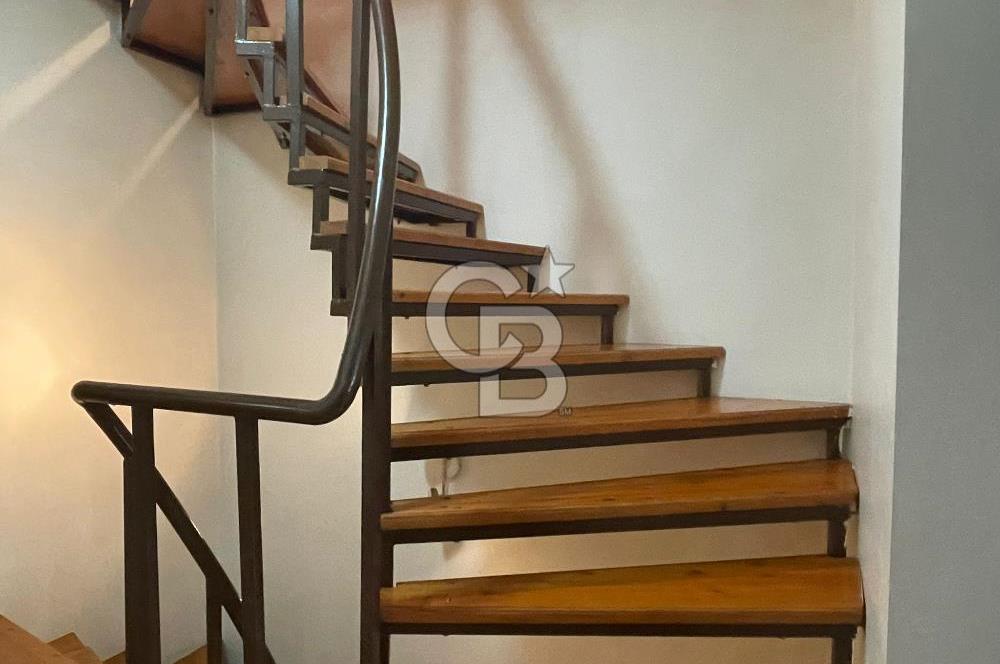 Ankara Çankaya Koru Mahallesinde 5+2 Bitişik Villa – 260 m² Net, 320 m² Brüt