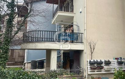 Ankara Çankaya Koru Mahallesinde 5+2 Bitişik Villa – 260 m² Net, 320 m² Brüt