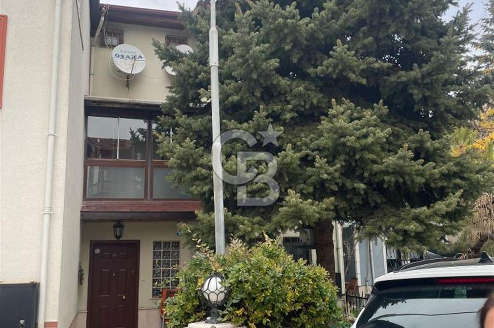 Ankara Çankaya Koru Mahallesinde 5+2 Bitişik Villa – 260 m² Net, 320 m² Brüt