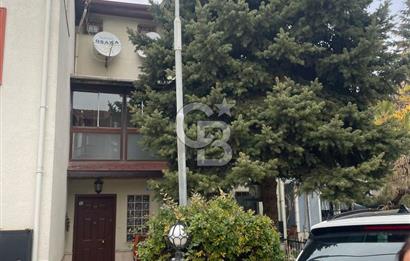 Ankara Çankaya Koru Mahallesinde 5+2 Bitişik Villa – 260 m² Net, 320 m² Brüt