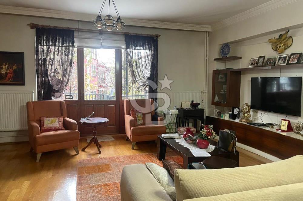 Ankara Çankaya Koru Mahallesinde 5+2 Bitişik Villa – 260 m² Net, 320 m² Brüt