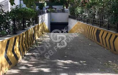 Fenerbahçe Stadına Komşu, Merkezi Konumlu Feneryolunda 2+1 Daire