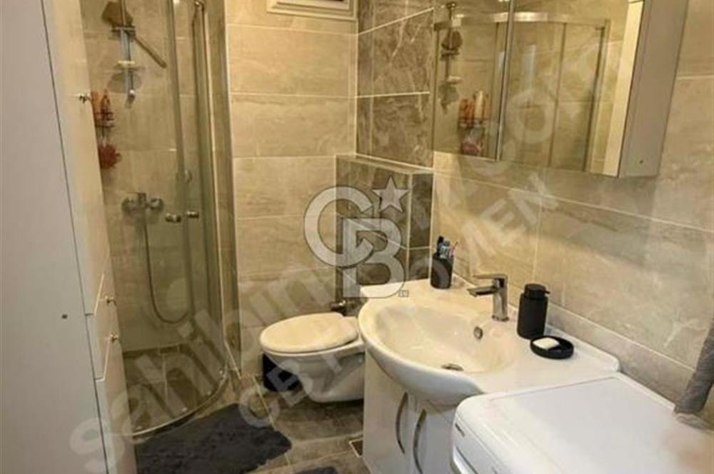 Fenerbahçe Stadına Komşu, Merkezi Konumlu Feneryolunda 2+1 Daire