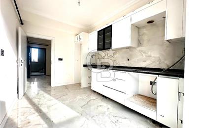 BAŞİSKELE BARBAROS'TA 2+1 SİTE İÇERİSİNDE ARA KAT SATILIK DAİRE