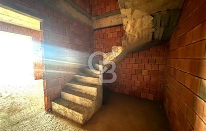 BARBAROS'TA VİLLA TADINDA HAVUZ MANZRALI 4+1 SATILIK DUBLEKS