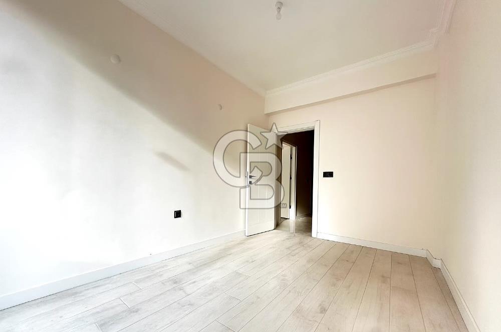 BAŞİSKELE BARBAROS'TA ULTRA LÜKS 2+1 BAHÇE DUBLEKSİ