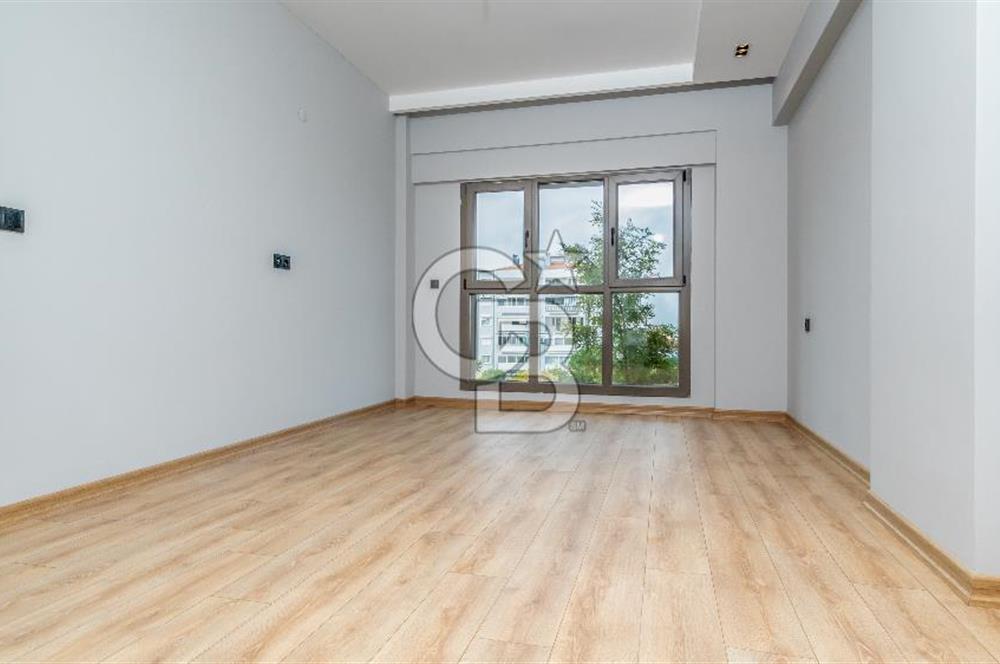 İzmir Menemen Koyundere'de Satılık 3+1 Lüks Bahçeli Daire