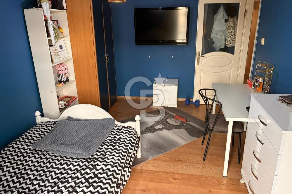 BORNOVA MANAVKUYU'DA SATILIK 3+1 DAİRE