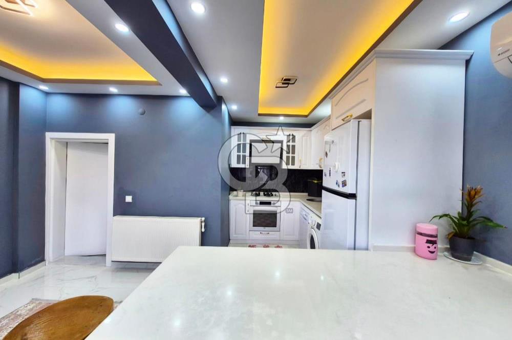 ÇEŞME MUSALLA'DA SATILIK TRİPLEX 10+4 İKİ HAVUZLU İKİZ VİLLA