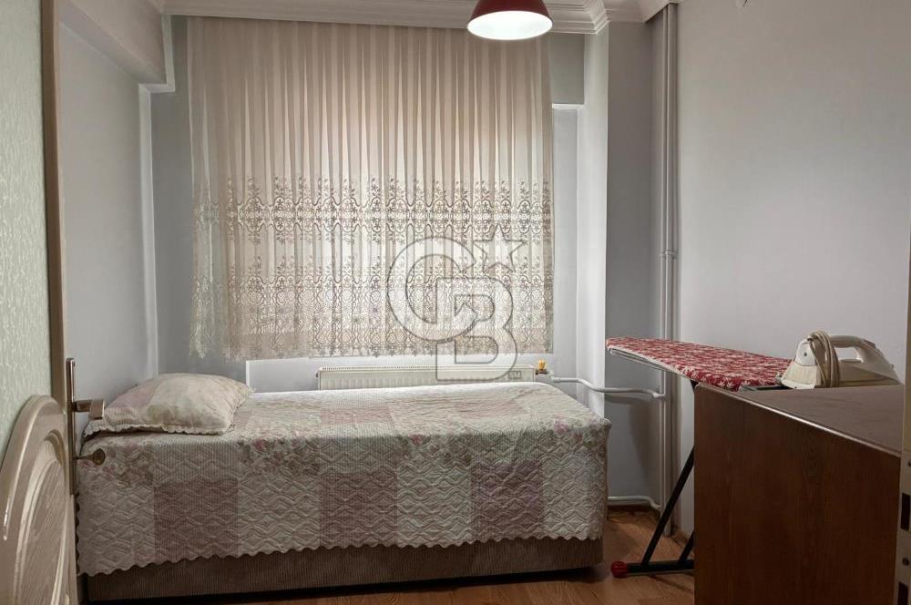 BORNOVA MANAVKUYU'DA SATILIK 3+1 DAİRE