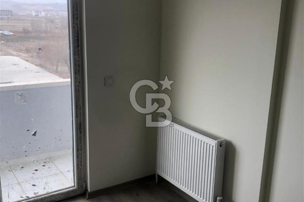 ESENBOĞA HAVALİMANI YAKININDA 1+0 SATILIK DAİRE