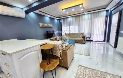 ÇEŞME MUSALLA'DA SATILIK TRİPLEX 10+4 İKİ HAVUZLU İKİZ VİLLA