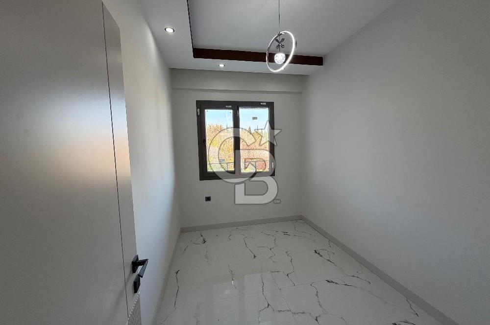 Şemikler’de  Satılık ara kat Lüx 2+1 Daire