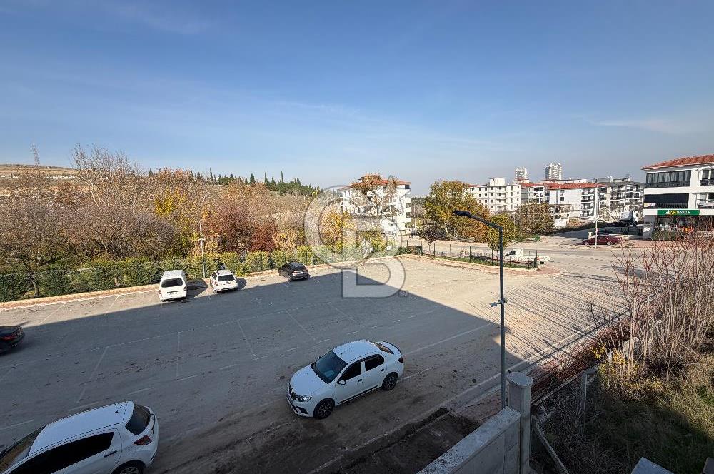 Şemikler’de  Satılık ara kat Lüx 2+1 Daire