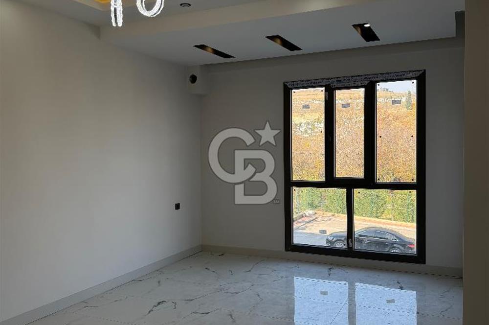 Şemikler’de  Satılık ara kat Lüx 2+1 Daire