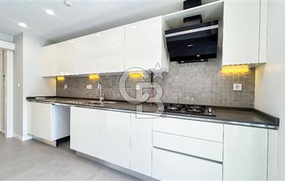 Erenköy'de Elit Binada 4+1 Kiralık 